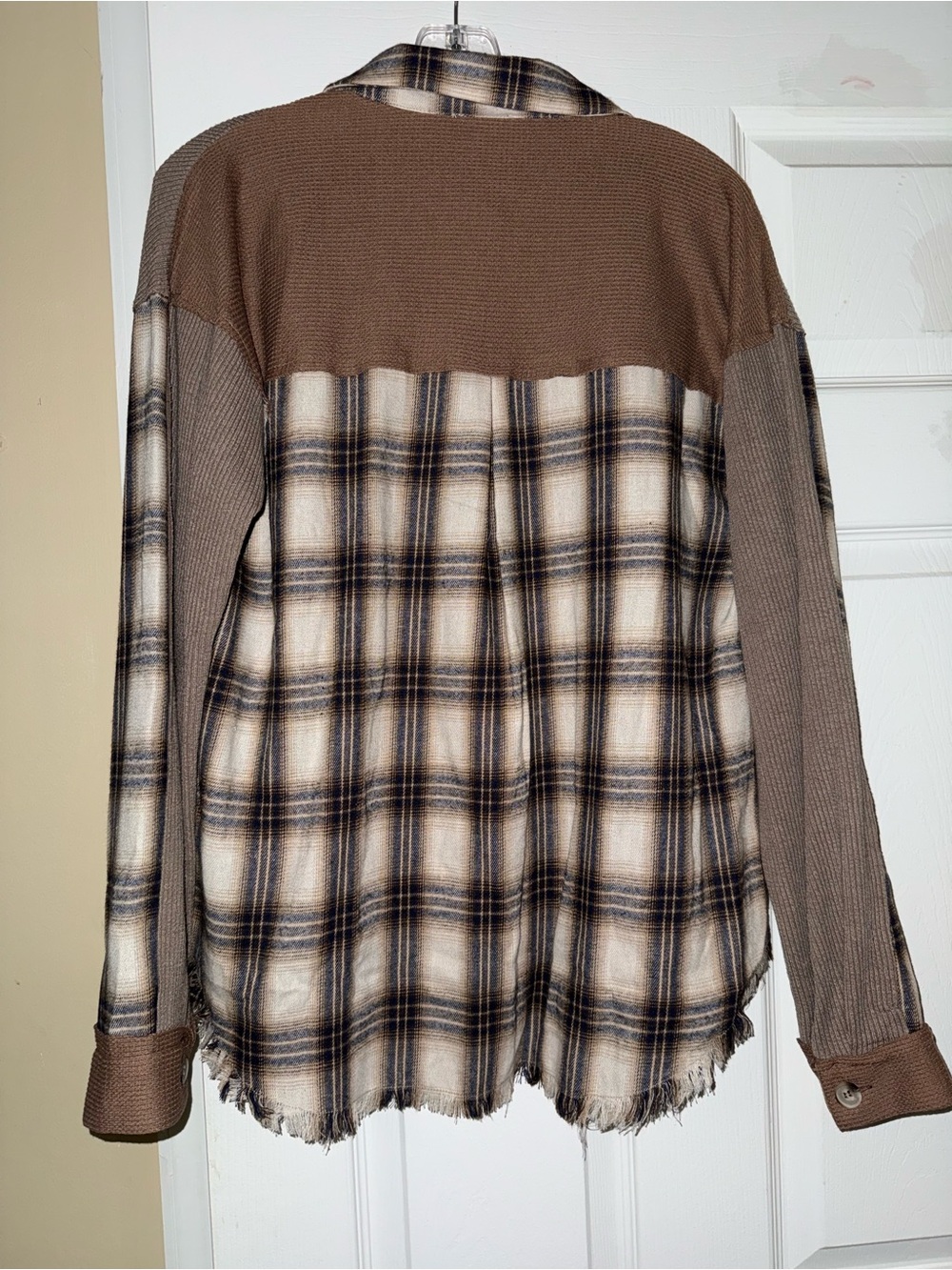 Hem&Thread Plaid Shacket - Picture 2 of 5